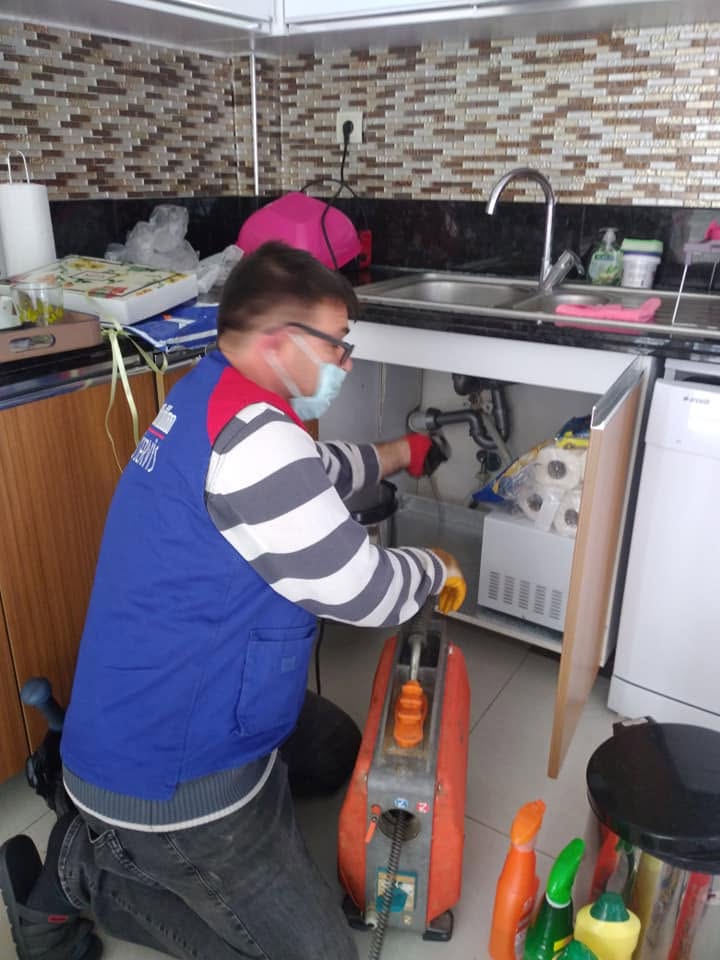 Lavabo gideri açma